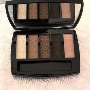 Chanel eyeshadow palette ENTRELACS